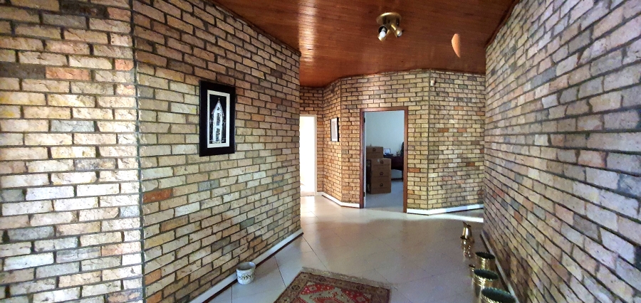 5 Bedroom Property for Sale in Winterhoek Park Eastern Cape